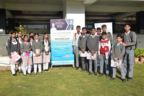 Csir Iiim Holds Iisf Outreach Programme Csir Indian Institute Of