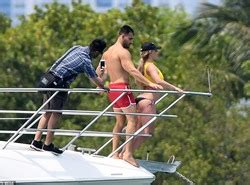 SWIMWEAR Britney Spears In A Bikini On A Yacht In Miami 6 8 19 MQ Phun Org Forum