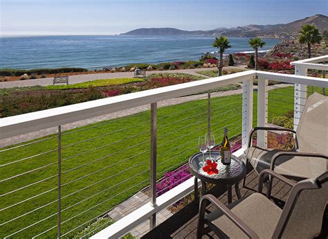 Hotel Rooms in Pismo Beach CA | Spyglass Inn - Accommodations