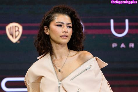 Zendaya Nude OnlyFans Photo The Fappening Plus