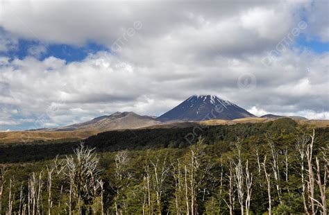 Mount Ngauruhoe Background Images, HD Pictures and Wallpaper For Free ...