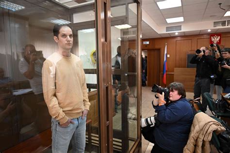 Moscow Court Declines To Hear Wsj Reporter Evan Gershkovichs Appeal On