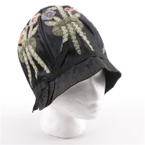 1920s Vintage Art Deco Cameo And Co Hats Silk And Velvet Cloche With