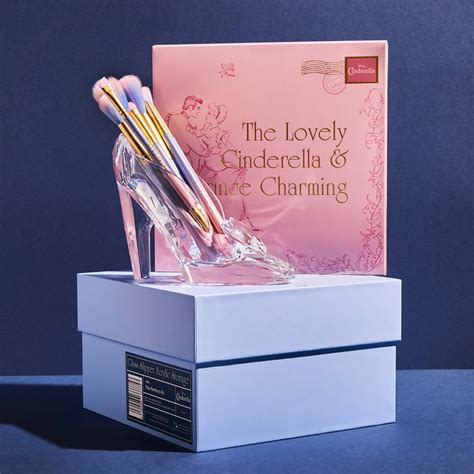 Cinderella Glass Slipper Brush Storage | Spectrum Collections