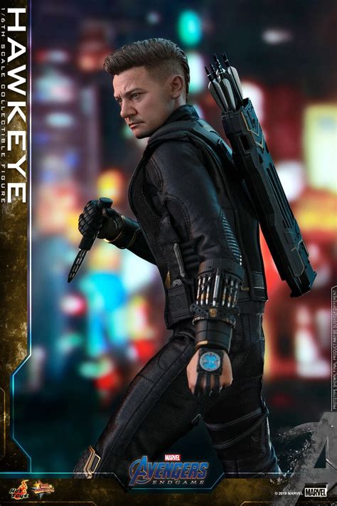 Hot Toys Reveals Hawkeye Ronin And War Machine Avengers Endgame Figures