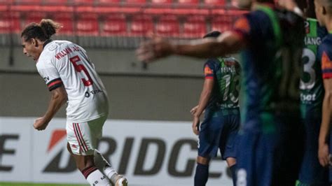 Flamengo Defende Invencibilidade Hist Rica Como Visitante Na