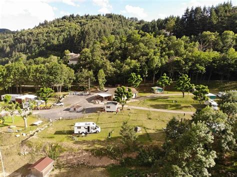 Camping Du Cheylard Sur Eyrieux Ardeche Campingsrhonealpes