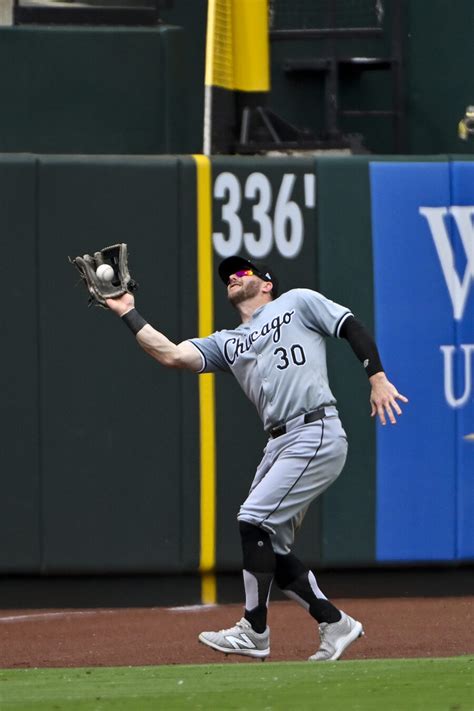 White Sox Trade Robbie Grossman To Rangers Mlb Trade Rumors