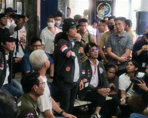 Dukung Untuk Ganjar Mahfud Abdee Slank Mundur Dari Komisaris Telkom