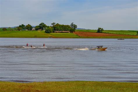 Lake Tinaroo dam levels now at 100% capacity February 2019