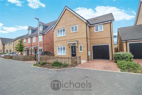 4 Bed Detached House For Sale In Finch Road Stanway Colchester Co3