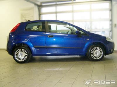 Fiat Grande Punto Listwy Boczne