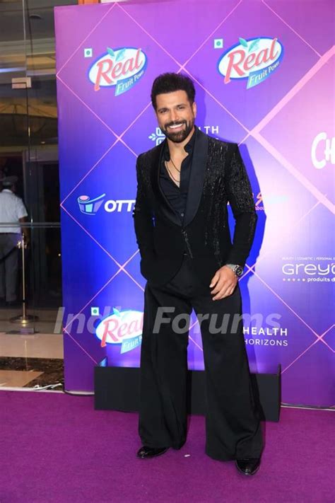 Rithvik Dhanjani grace the OTTPlay Change Makers Awards 2023 Photo | 574203