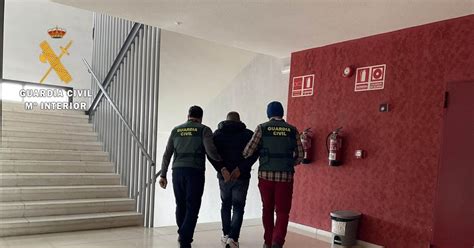 La Guardia Civil detiene a un matrimonio en Salamanca con más de dos