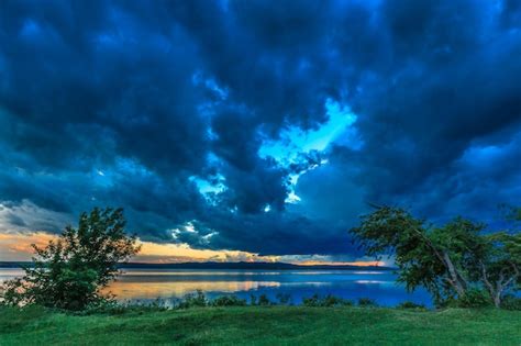 Nubes De Tormenta Oscuras Foto Premium