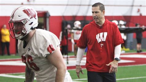 Former Ohio State Player Coach Luke Fickell Happy At Wisconsin