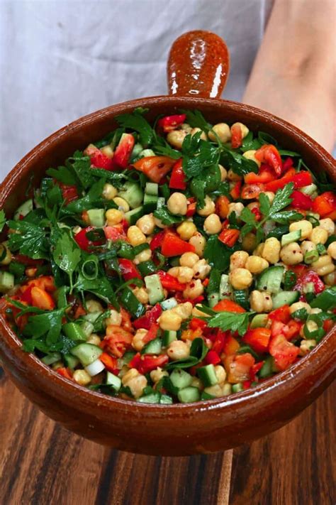 Middle Eastern Vegan Chickpea Salad Balela Salad Alphafoodie