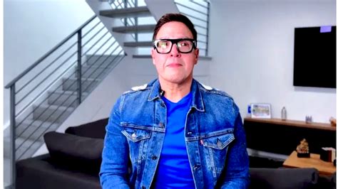 Soy gay Raúl González rompe el silencio Ya basta de vivir pretendiendo ser quien no eres