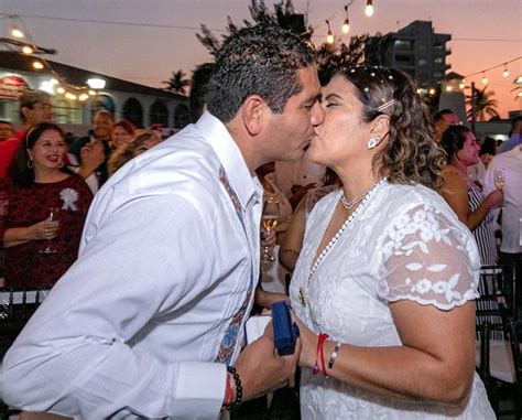 HASTA EN EL AQUARIUM HABRÁ BODAS COLECTIVAS