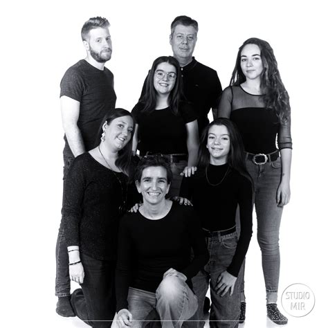 Photographe De Famille En Noir Et Blanc Dans Le Val De Marne Studio