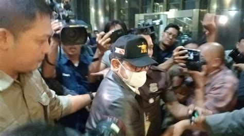 Kpk Jemput Paksa Syahrul Yasin Limpo Langsung Diperiksa Sebagai Tersangka