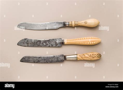 Bone Handled Knives Hi Res Stock Photography And Images Alamy