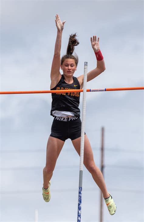 Photos Day 2 Of The 2022 Wiaa 4a 3a 2a Track And Field State