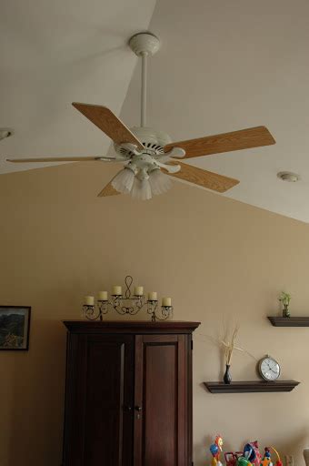 Guide on how to install Ceiling fan on vaulted ceiling - Warisan Lighting