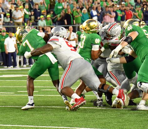 Recap No 6 Ohio State Stuns No 9 Notre Dame 17 14 Buckeye Sports Bulletin