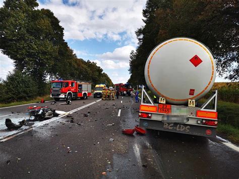 Tragedia na drodze krajowej 94 Nie żyje motocyklista Zderzył się z