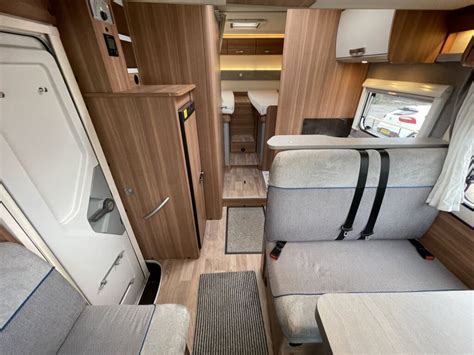 Weinsberg Caraloft 700 MEH Motorhome For Spacious Comfort