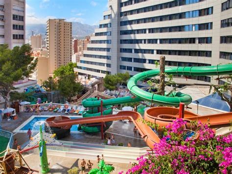 Hoteles Con Toboganes En Alicante Verano