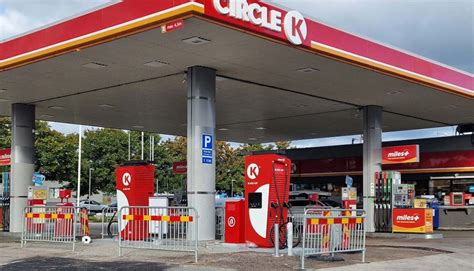 Milstolpen Nu har hälften av alla Circle K stationer snabbladdare