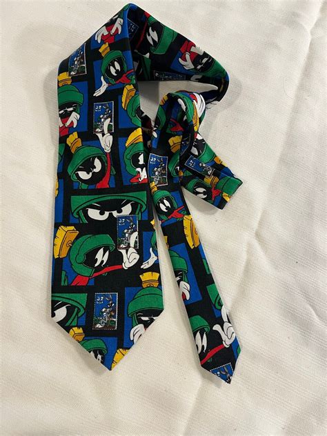 Looney Tunes Vintage Marvin The Martian Tie Gem