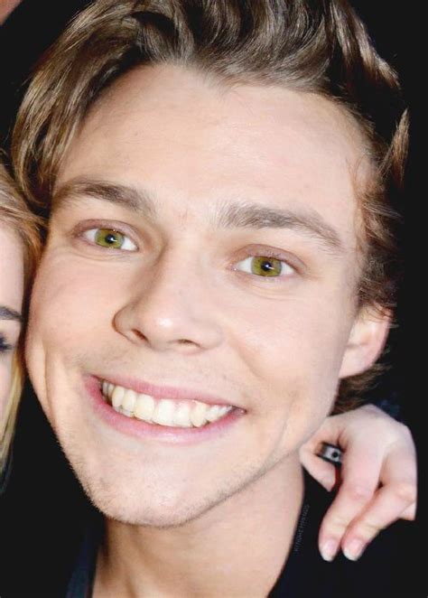 Ashton Irwin Eyes Dimples