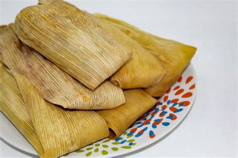 Receta Para Hacer Tamales De Mole Y Pollo Una Opción Para Tu Altar Del