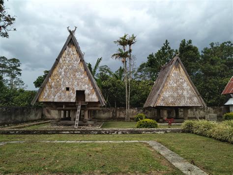 Detail Rumah Adat Tambi Asal Provinsi Dan Keunikannya Koleksi Nomer 7