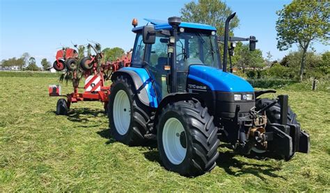 New Holland TS Fiche Technique Info France