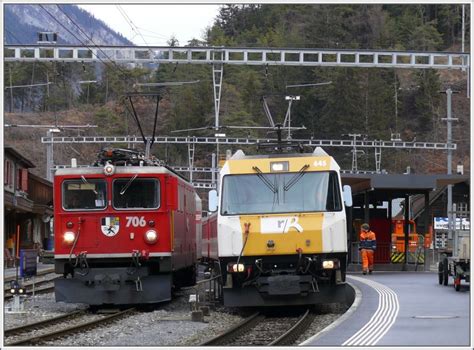 Der G Terzug Mit Ge Ii Disentis Must R Wird Vom Regioexpress