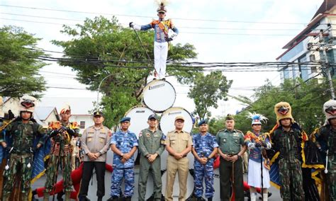 Latihan CWP Di Kota Makassar Danny Pomanto Saksikan Kirab Dan Display