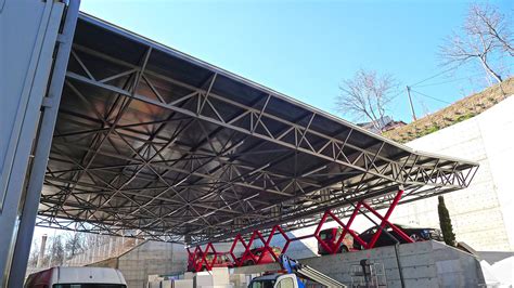 Steel roof structure over storage and parking space – ARTHS Studio Čubra