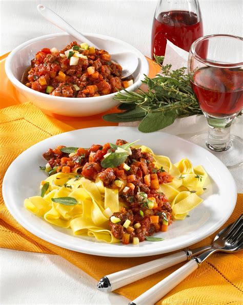 Toskanische Bolognese Mit Bandnudeln Rezept Lecker