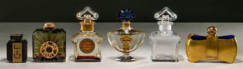 Guerlain Perfume Bottle Collection sold at auction on 11th December ...