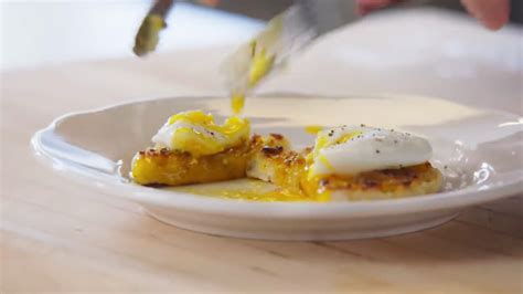 Egg recipes: poached, fried, scrambled and omelet - TokyVideo