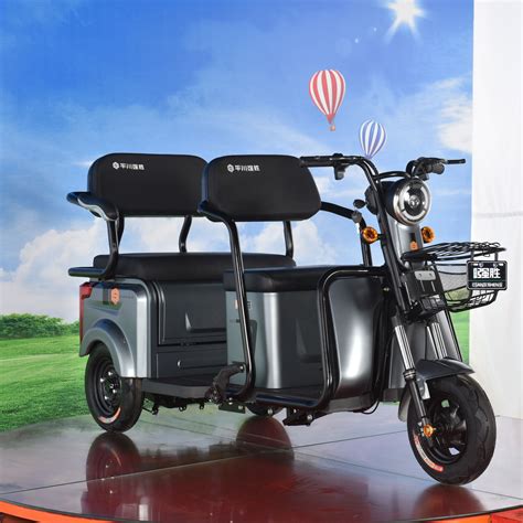 Best Three wheel electric scooter mini metro e rickshaw small 3 wheel ...