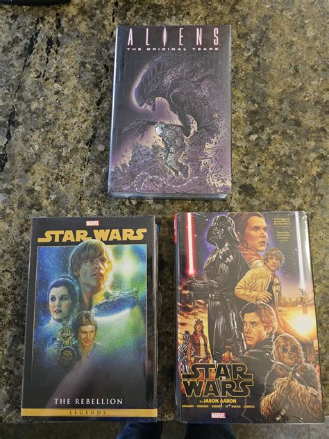 Science Fiction haul! Happy to complete the aliens set! : r