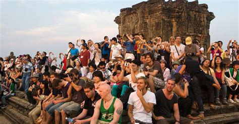 Angkor Wat Wycieczka Samochodowa Po Ma Ym Torze Z Przewodnikiem W