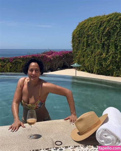 Traceeellisross Traceeellisross Nude Leaked Onlyfans Photo