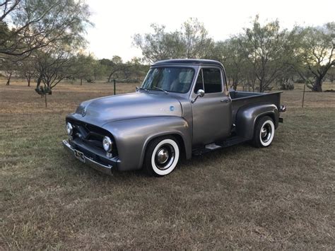 1955 Ford F100 | Street Dreams