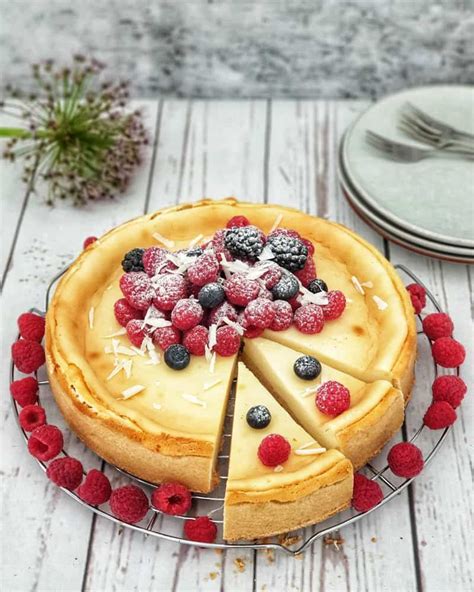 K Sekuchen Mit Frischen Beeren Lydiasfoodblog